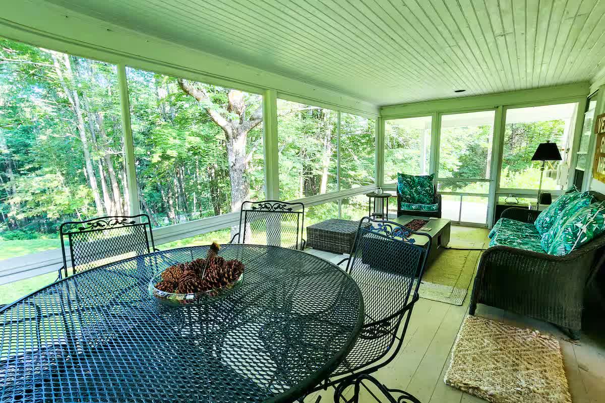 Screened porch
